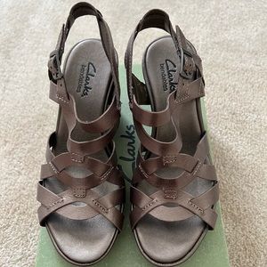 Clarks Star Mellow Wedge.